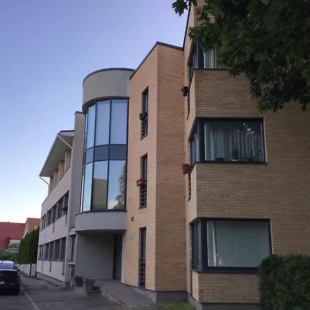 Апартаменты Vallika Ideaal Asukohaga Place