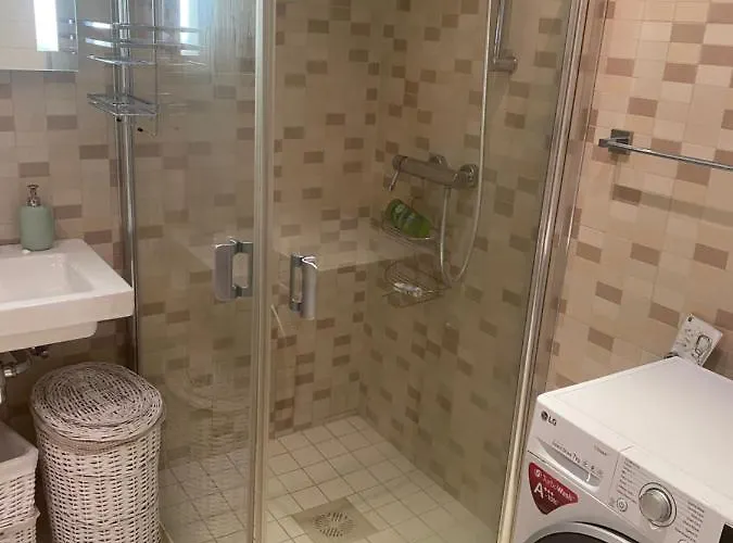 Апартаменты Vallika Ideaal Asukohaga Place