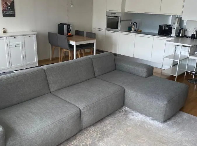 Vallika Ideaal Asukohaga Place * Пярну